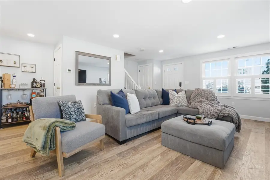 501 Forest Park Drive #501, Auburn, MA 01501 - Image #3