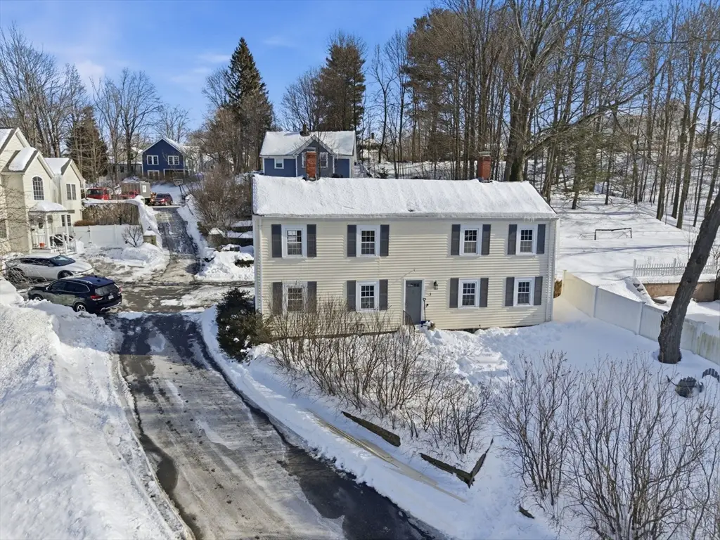 1 Sweeney Ct, Andover, MA 01810 - Image #1