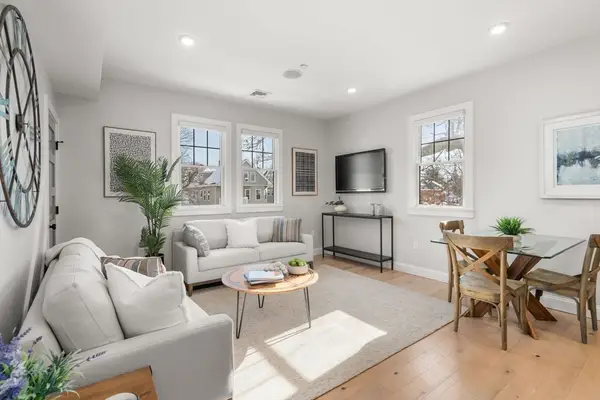 375 Hyde Park Avenue #3, Boston, MA 02131