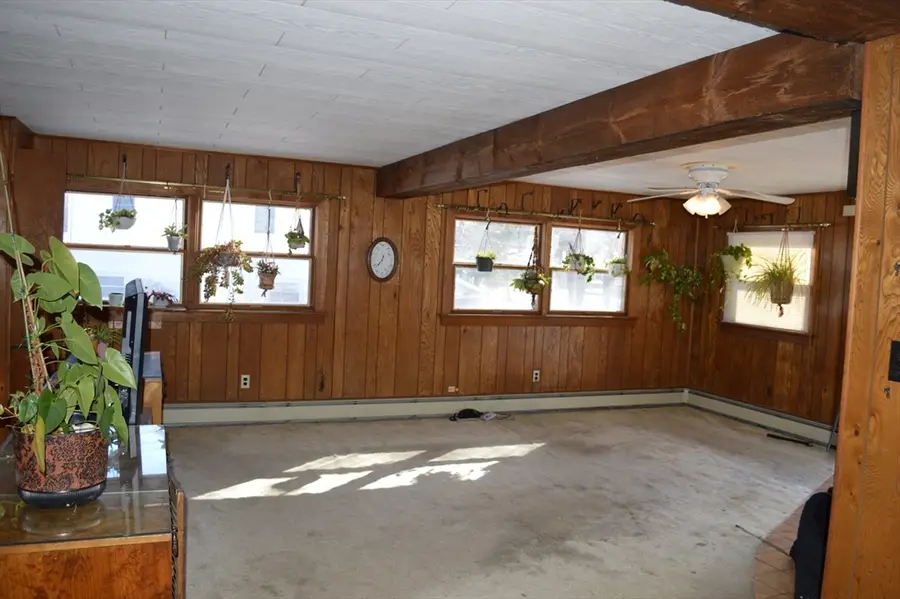 51 Woodland Dr, Framingham, MA 01701 - #3