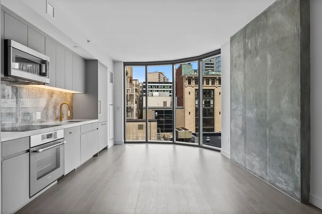 55 Lagrange St #1010, Boston, MA 02116 - Image #1