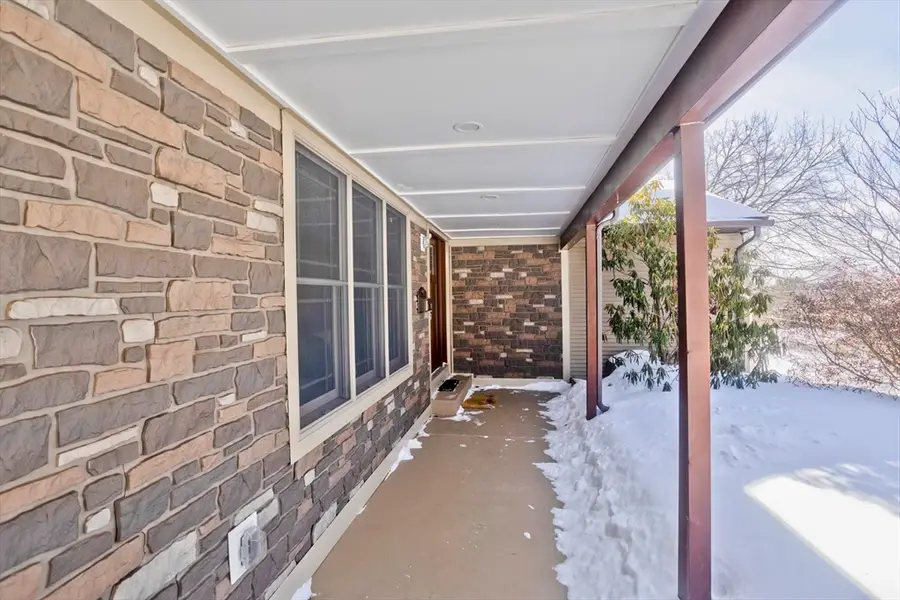 94 Vermont St., Holyoke, MA 01040 - Image #3