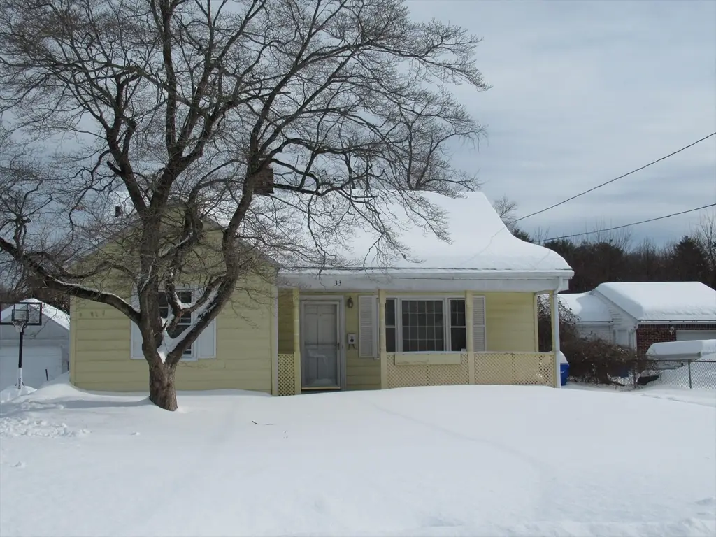 33 Connolly St, Springfield, MA 01151 - #1