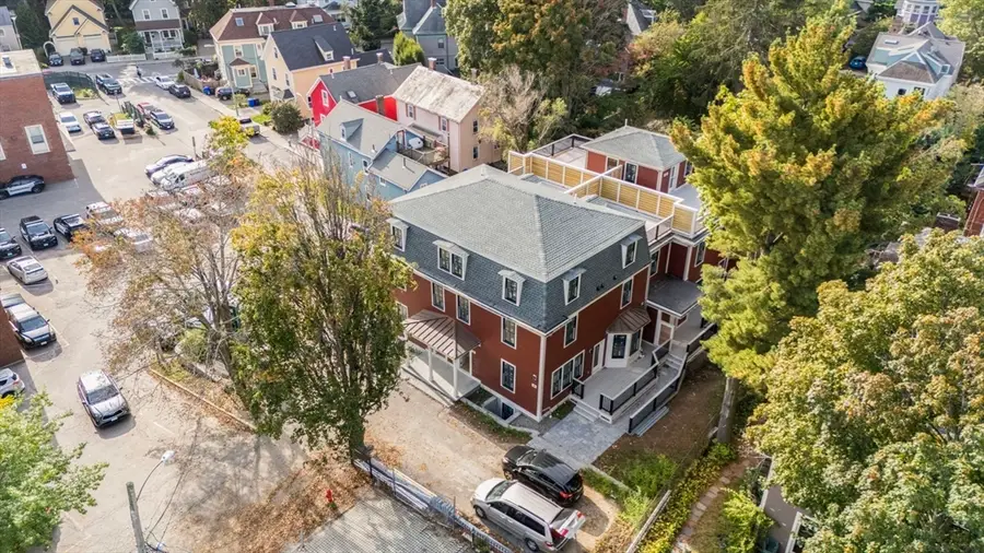 11 Goodwin Place #1, Brookline, MA 02445 - Image #3