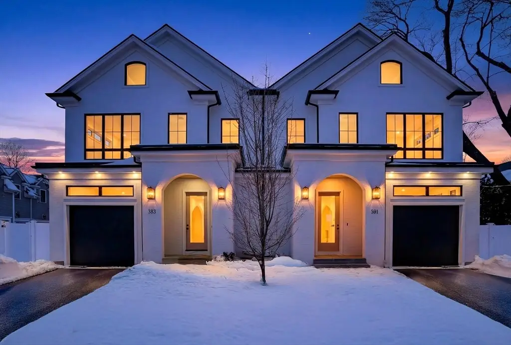 383 Cherry St #383, Newton, MA 02465 - Image #1