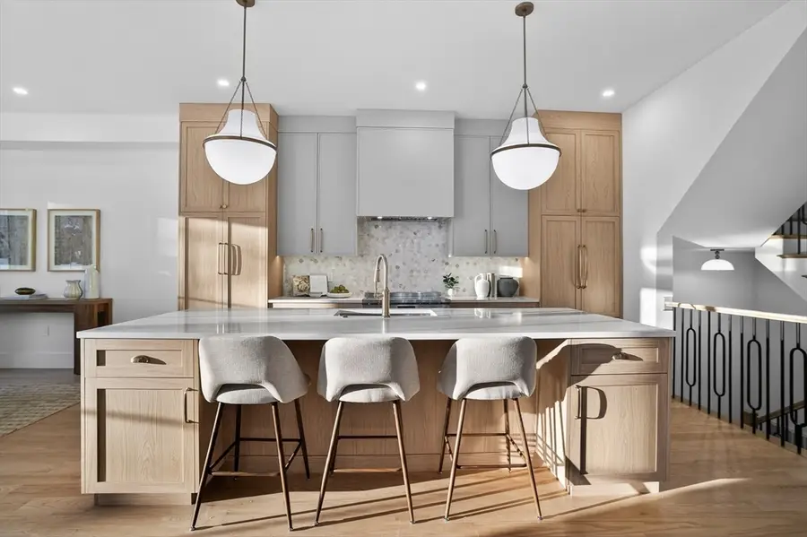 383 Cherry St #383, Newton, MA 02465 - Image #3