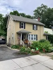 132 Carroll St, Springfield, MA 01108 - #1