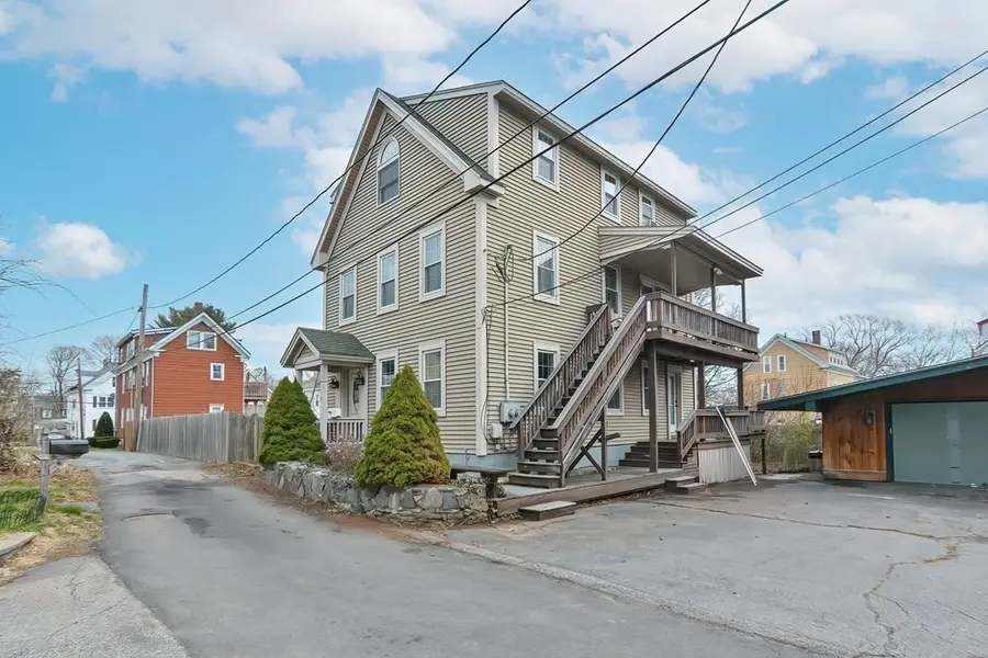 8 Woodwards Ln, Taunton, MA 02780 - #2