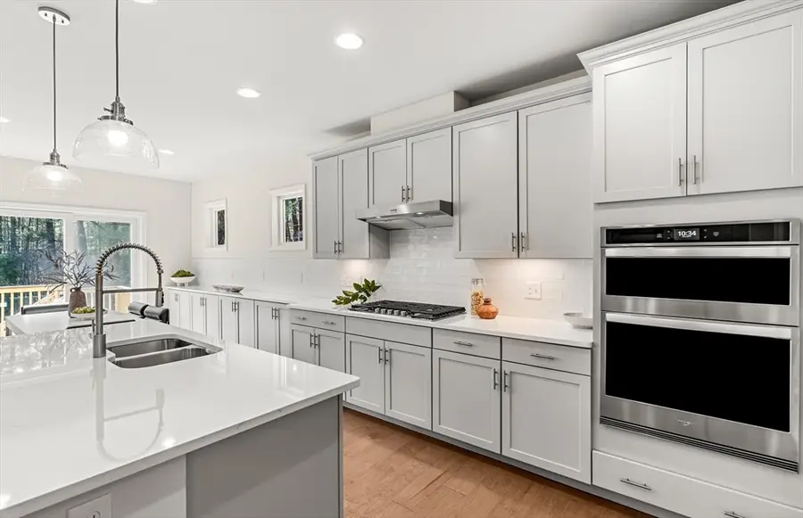 21 Sandtrap Circle #10, Walpole, MA 02081 - Image #3