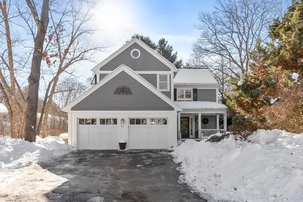 47 Bridgecourt Ln, Concord, MA 01742