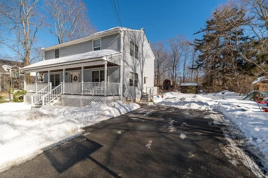 10 Emerald St, Gloucester, MA 01930 - #3