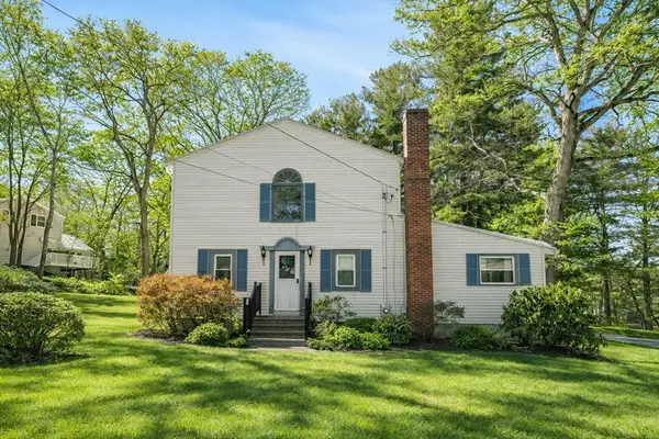 3 Rio Vista St, Billerica, MA 01862