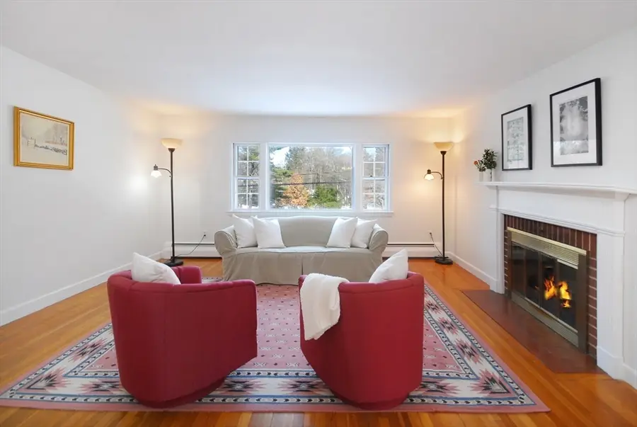 62 Edgewood Rd, Concord, MA 01742 - #3