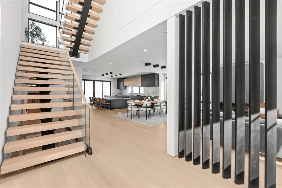 95 Deerfield Rd, Needham, MA 02492 - #2