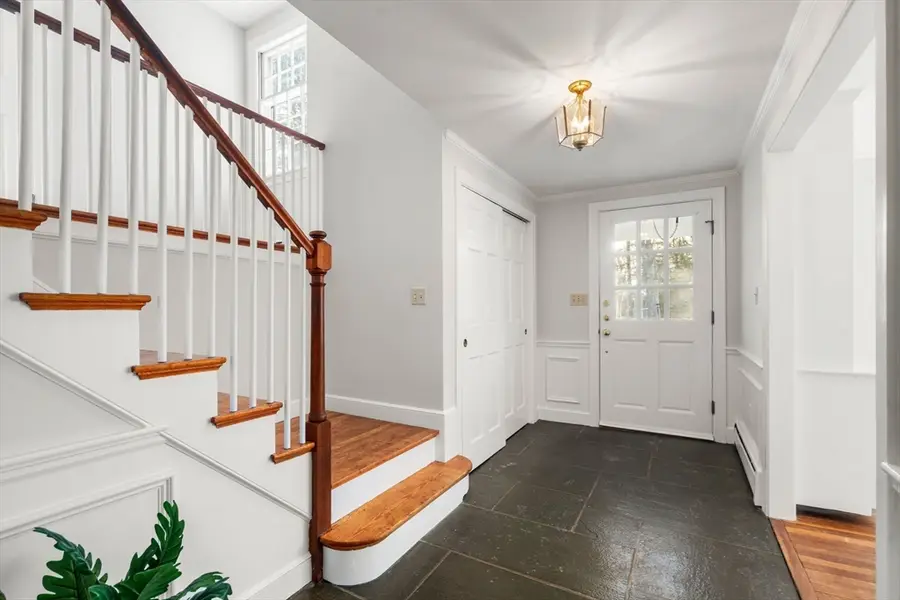 93 Draper Rd, Wayland, MA 01778 - Image #3