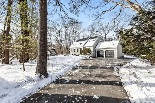 8 Algonquin Rd, Acton, MA 01720