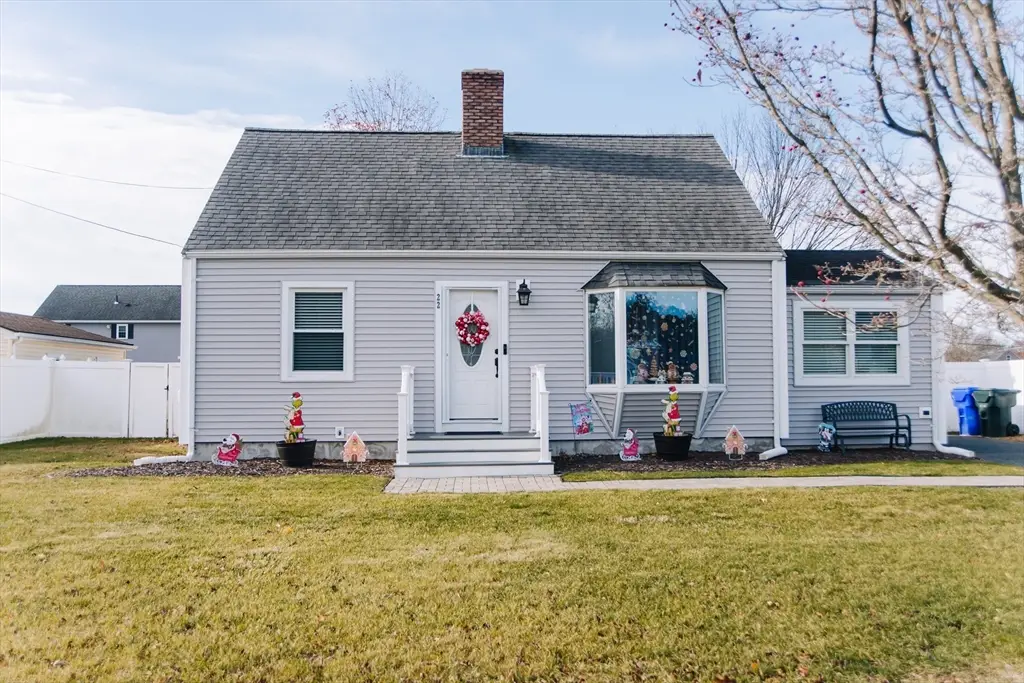 22 Amanda St, Springfield, MA 01118 - #1