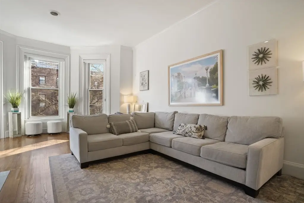 76 Marlborough St #3, Boston, MA 02116 - Image #1
