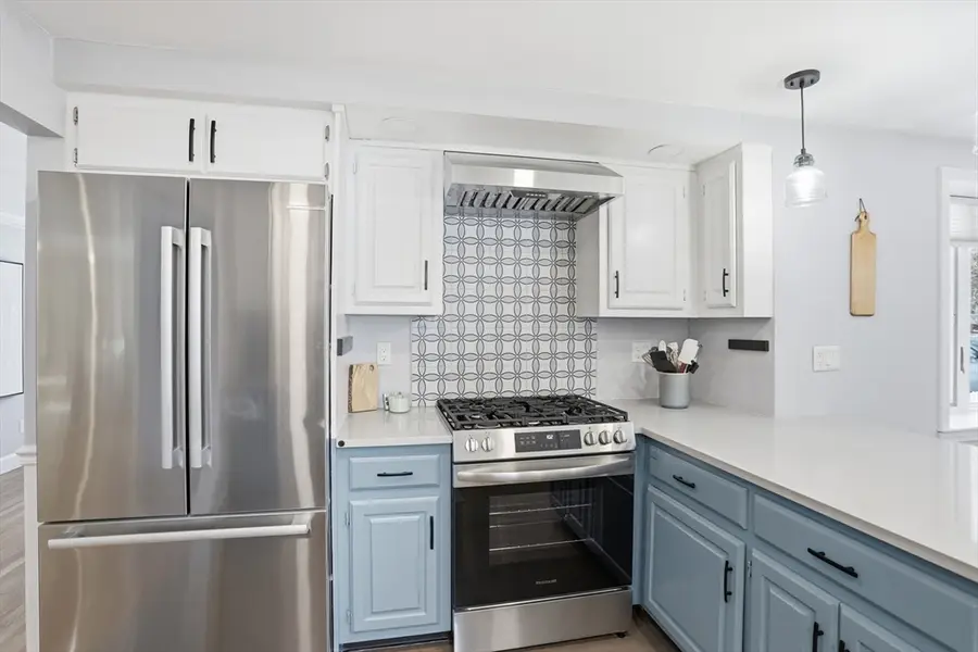 1 Hillcrest Road, Bedford, MA 01730 - #3