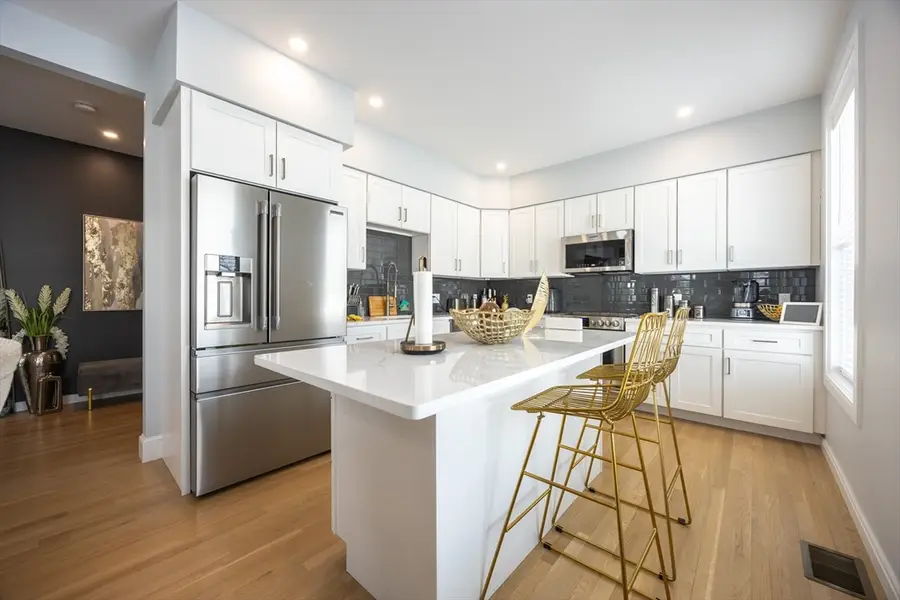 241 Neponset Valley Parkway #241, Boston, MA 02136 - Image #2