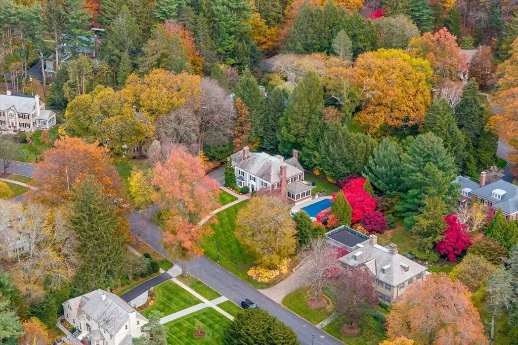 6 Paul Revere Rd, Worcester, MA 01609 - Image #1