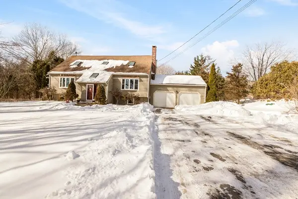 73 Bayview Ave, Berkley, MA 02779