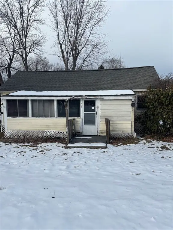 19 Ipswich, Littleton, MA 01460 - #1