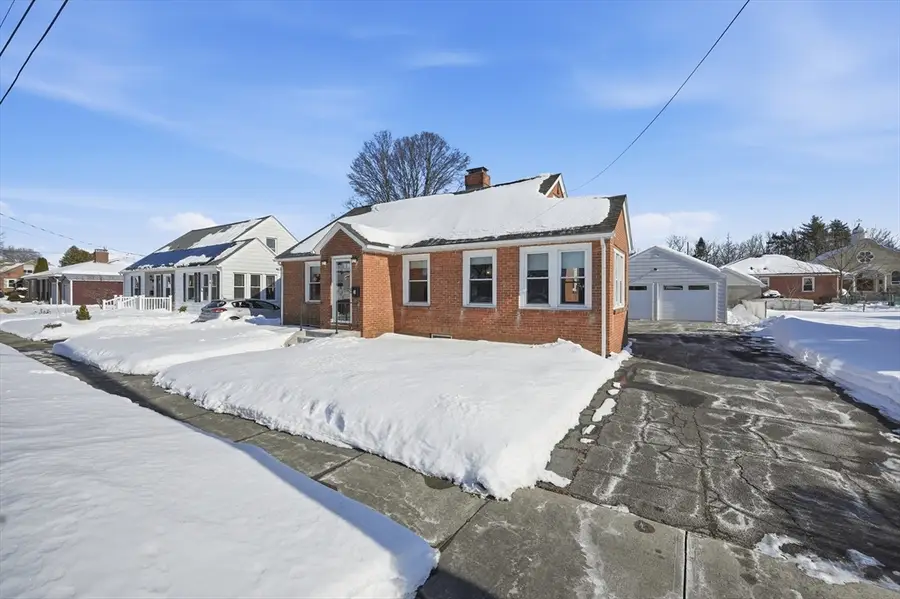 45 Canterbury St, Ludlow, MA 01056 - Image #2