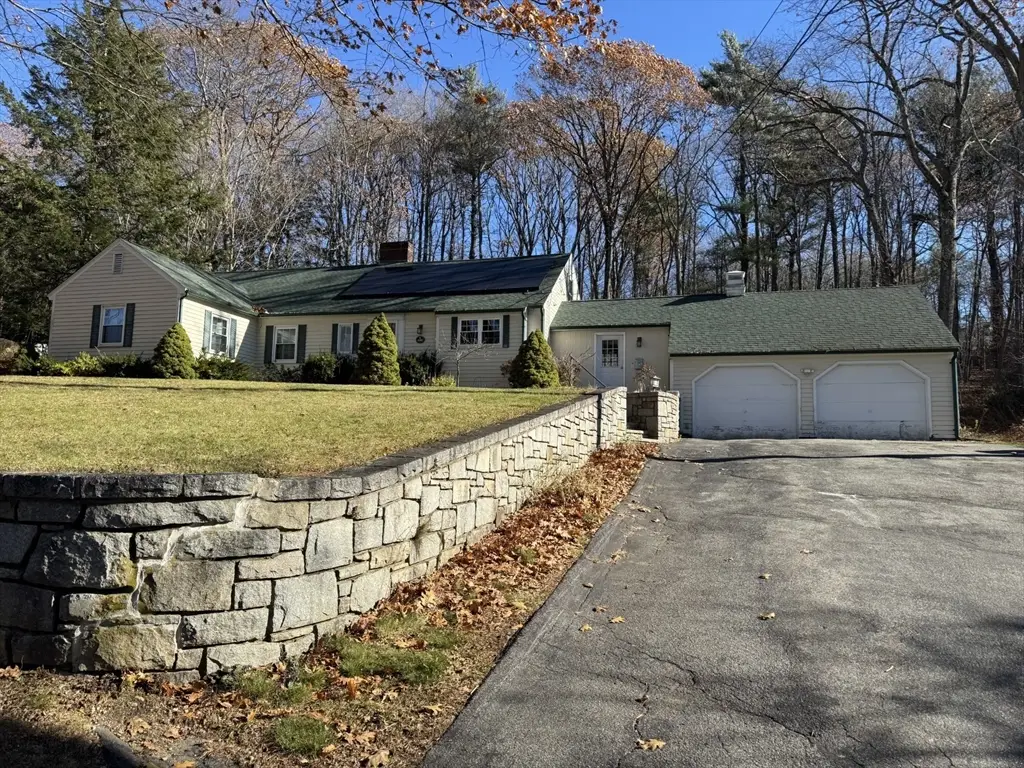 100 Lawrence Street, Gardner, MA 01440 - Image #1