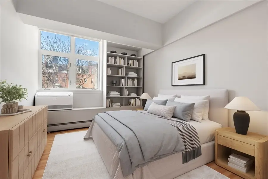 143 W Brookline St #204, Boston, MA 02118 - Image #3