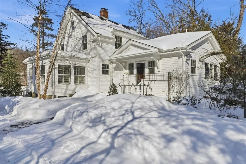 65 East St, Hingham, MA 02043 - #1