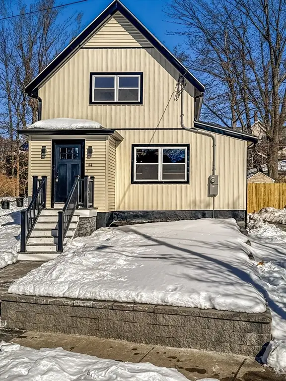 44 Sherman St, Medford, MA 02155 - Image #2