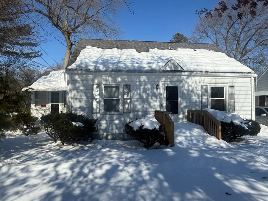 944 Wilbraham Rd, Springfield, MA 01109 - #2