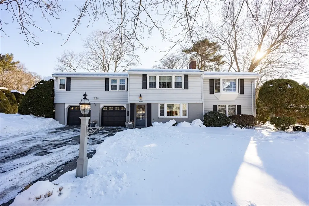 19 Lindauer St, Peabody, MA 01960 - #1