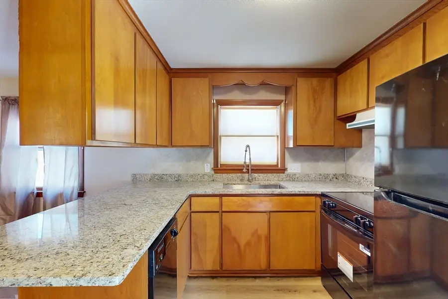 141 Tracy Circle, Amherst, MA 01002 - #2