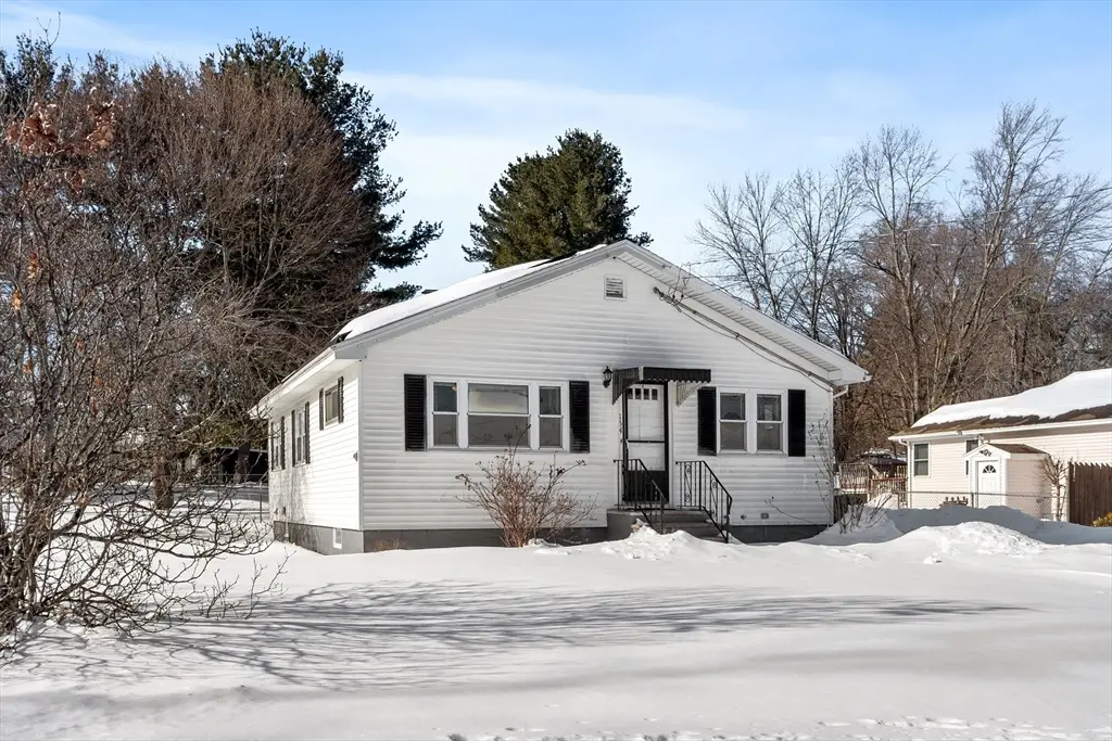 154 New Boston Rd, Dracut, MA 01826 - #1