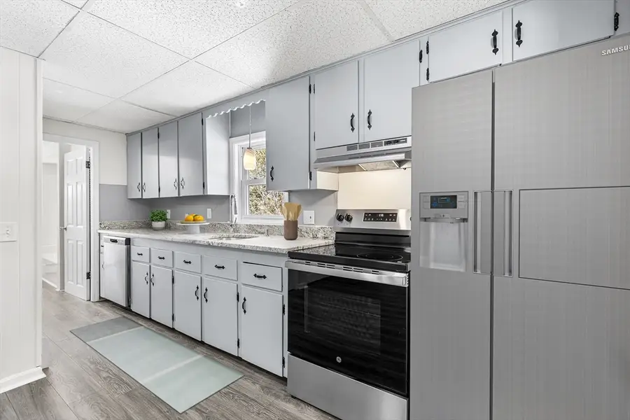 754 Read St, Attleboro, MA 02703 - Image #3