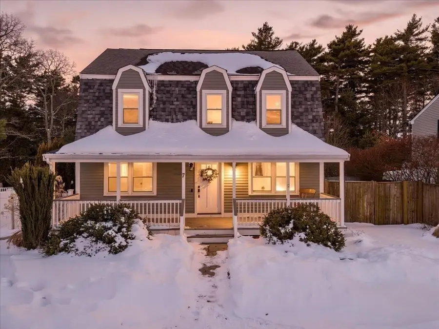 7 Oak St, Marion, MA 02738 - #3