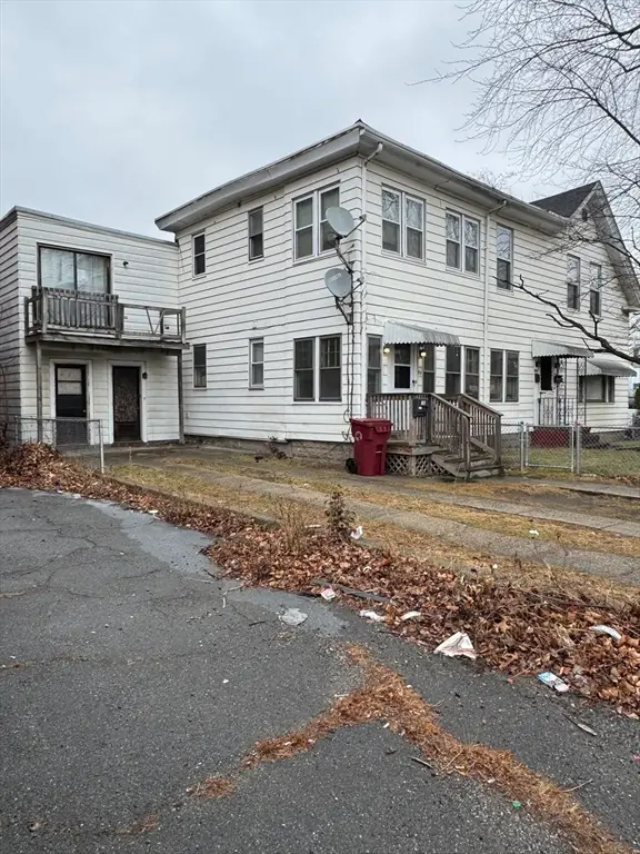 89 Mammoth Rd, Lowell, MA 01854 - #2