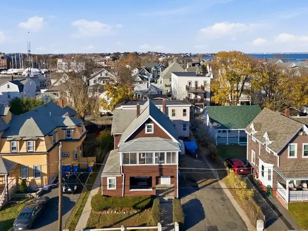 10-12 Charles St, Winthrop, MA 02152