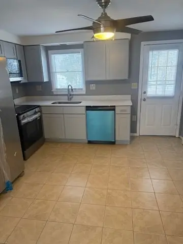 83-85 Albert Avenue, Springfield, MA 01151 - #2