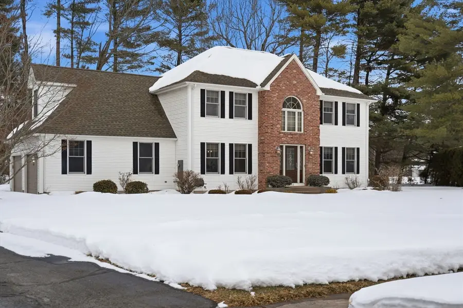 103 Woodcliff Dr, Westfield, MA 01085 - #3