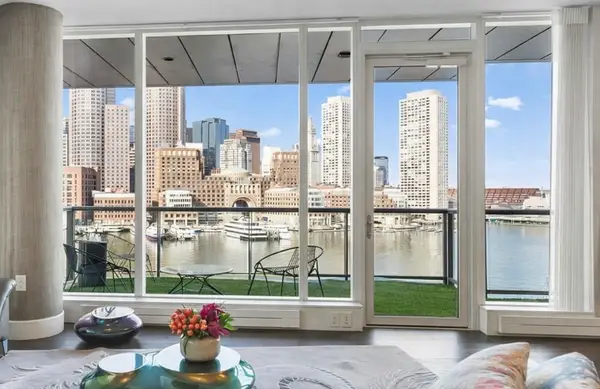 22 Liberty Dr #7M, Boston, MA 02210