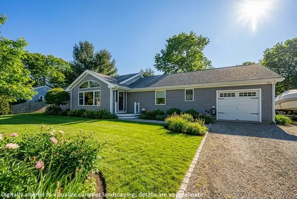 136 Sanddollar Circle, Falmouth, MA 02536