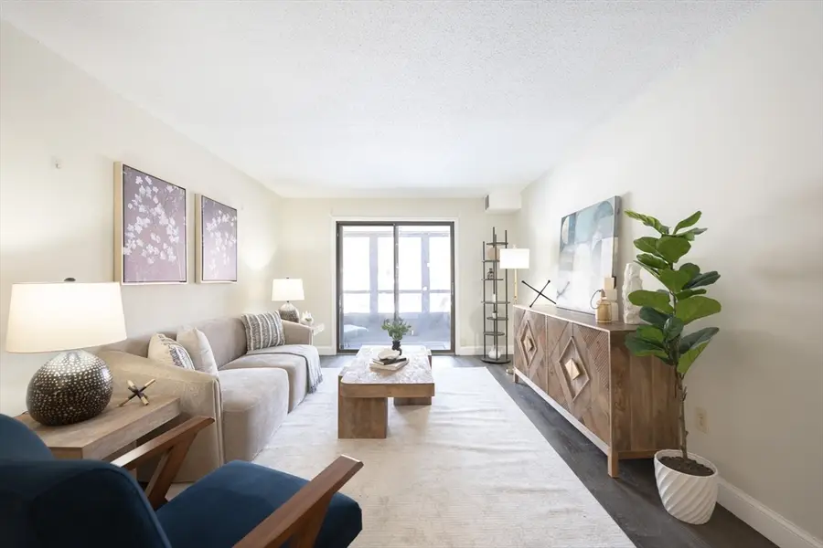 1 Greenbriar Dr #303, North Reading, MA 01864 - #2