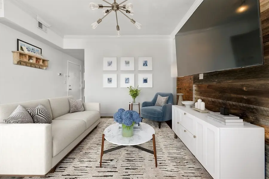 158 F St #2, Boston, MA 02127 - #3