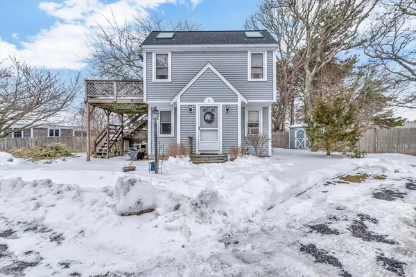 111 School St #5, Dennis, MA 02670