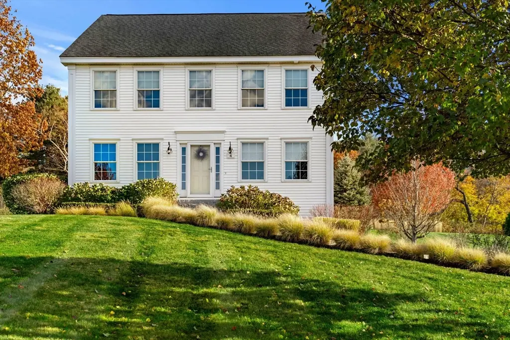 4 Fairway Drive, Groveland, MA 01834 - #1