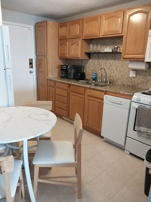 150 Second St #206, Framingham, MA 01702 - #2