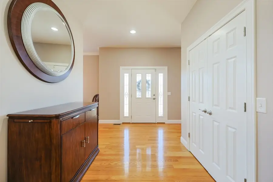 40 Sycamore Ln, Westport, MA 02790 - #3